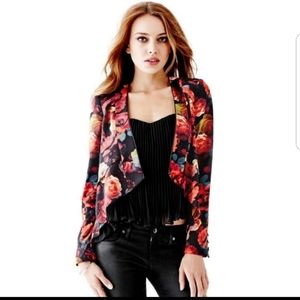 🌹Guess Spanish Rose Drape Blazer🌹